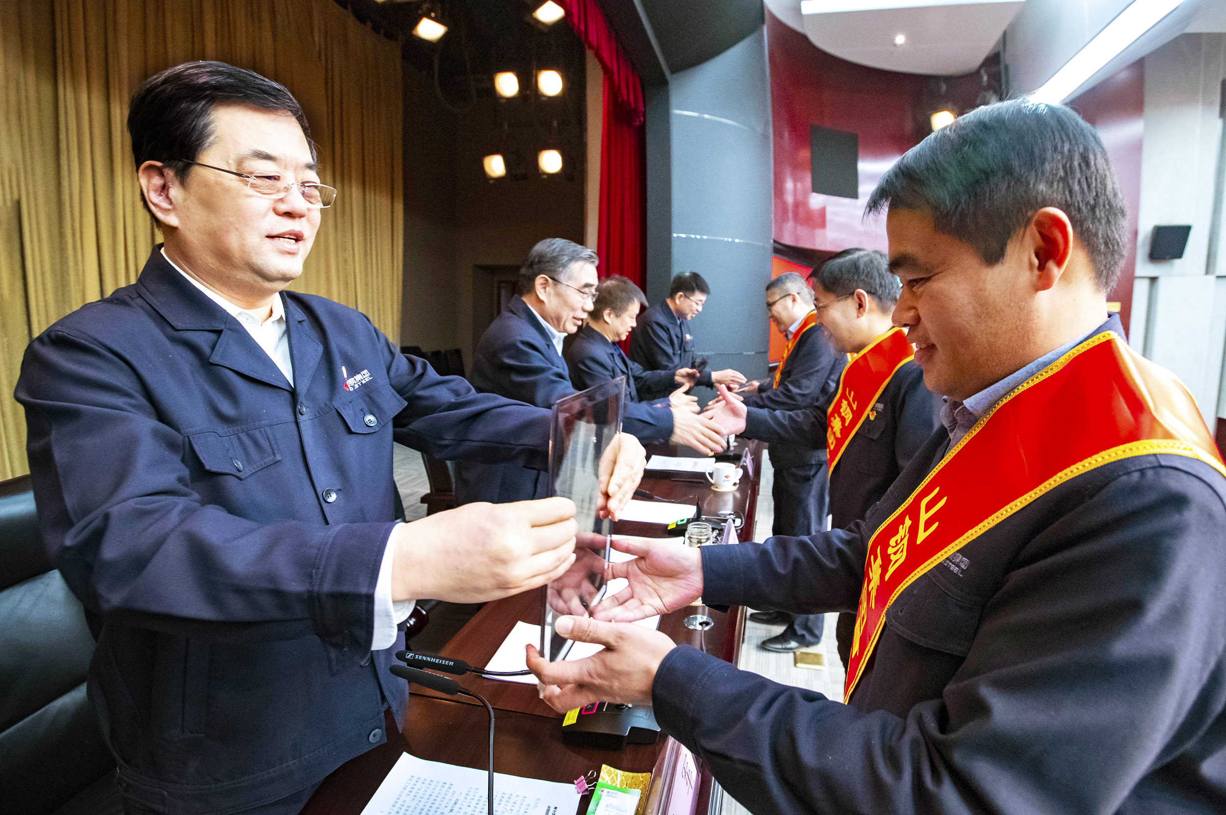 9999js��ɳ��Ʒ��(�й�)���޹�˾